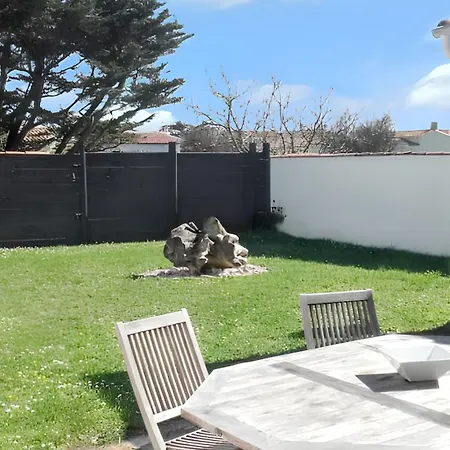 Feriehus Maison Confortable A Clement Des Baleines Jardin Clos