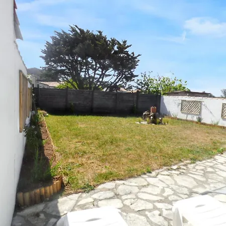 Maison Confortable A Clement Des Baleines Jardin Clos Feriehus *